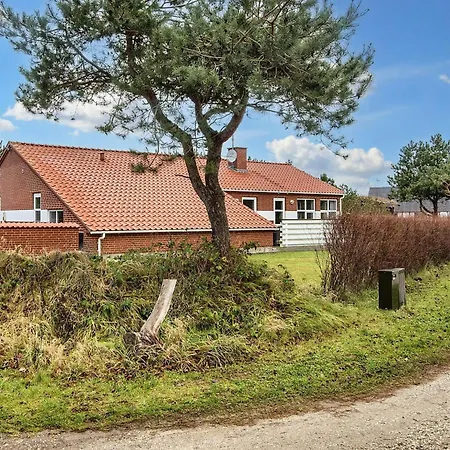 Seaside Retreat With Pool - By Traum 度假居 Fjellerup