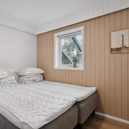 Seaside Retreat With Pool - By Traum 度假居