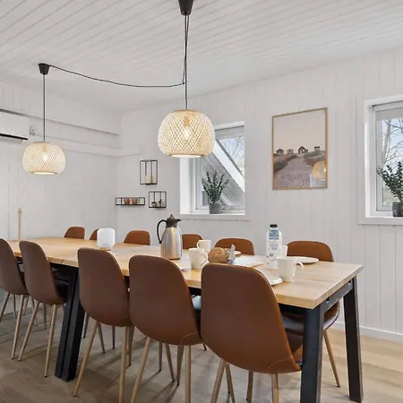 Seaside Retreat With Pool - By Traum *